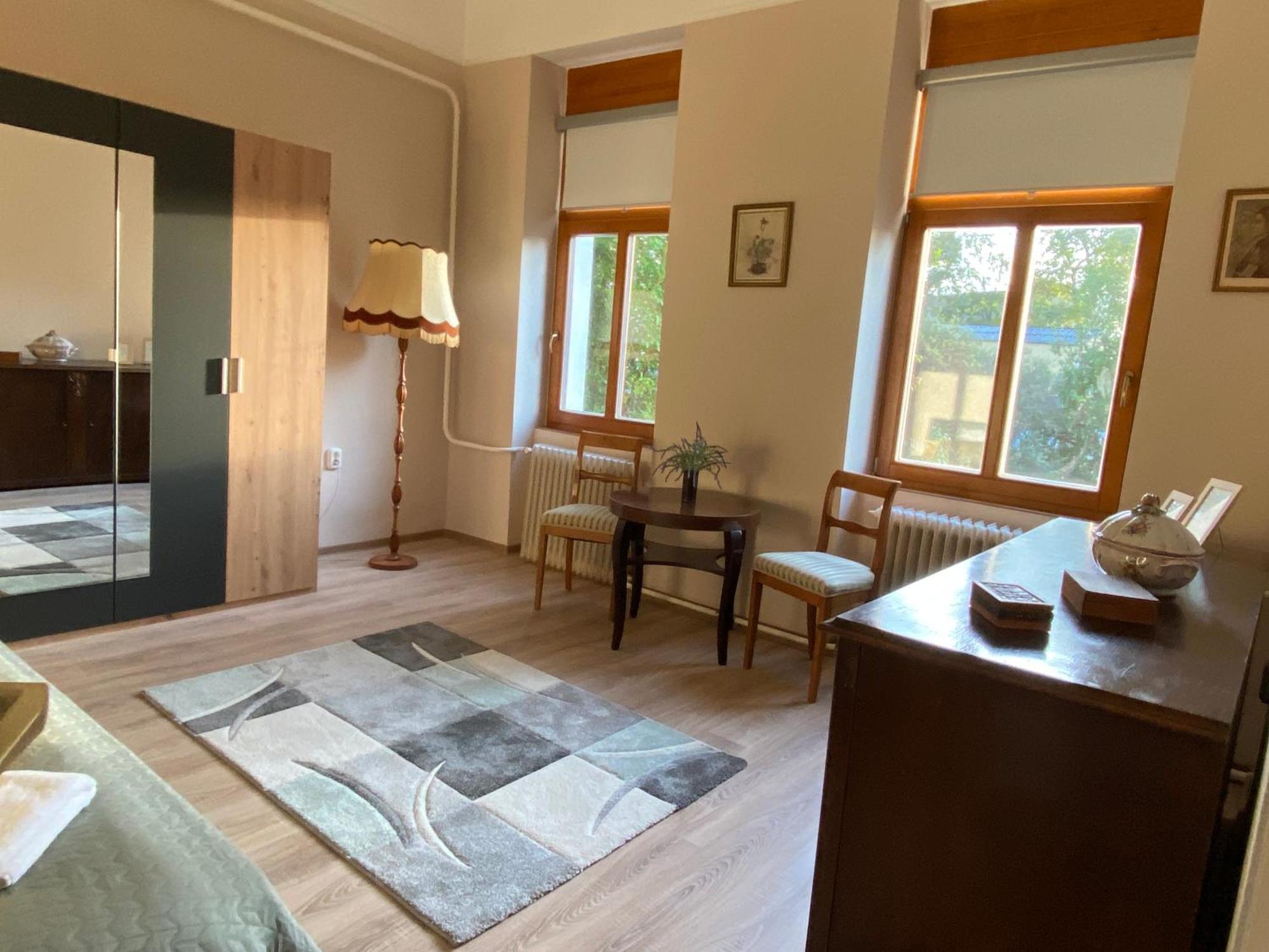 Villa Flora Kiskunmajsa Eksteriør bilde